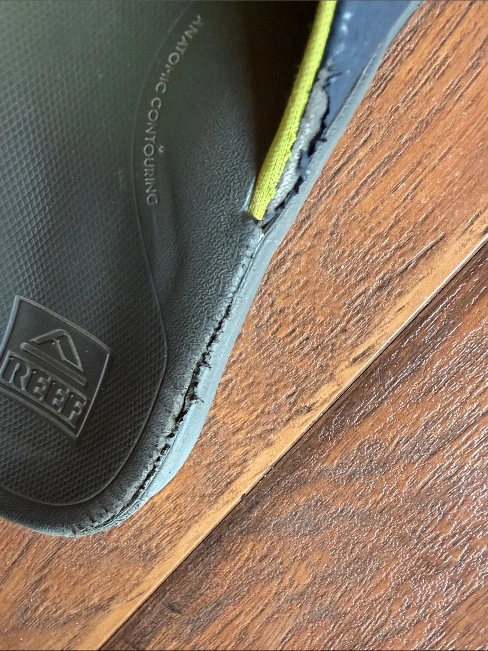 Reef Men’s Navy Flip Flops with Yellow Trim